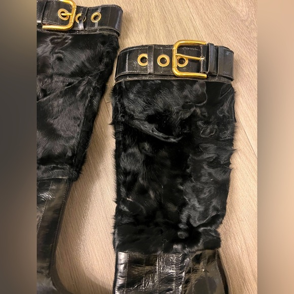 Dolce Gabbana Boots with Heel - Picture 2 of 6